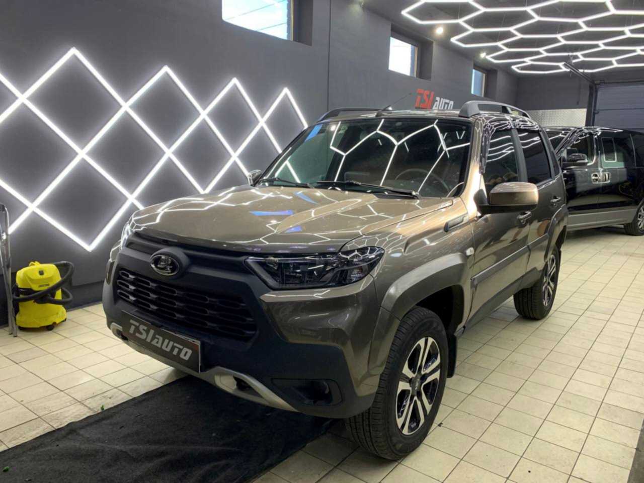 Шумоизоляция Нива Тревел в Астане Шумоизоляция Нива Тревел в Астане